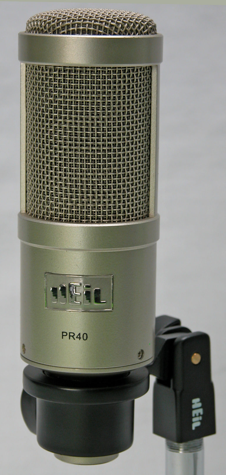 Heil PR40 complete front
