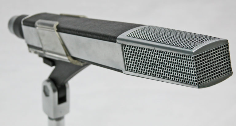 Sennheiser MD441 right